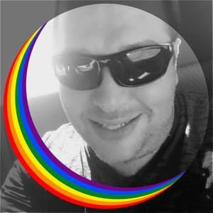 Meet your Posher, Tomi